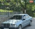 Синий Мерседес Е-Класс, объемом двигателя 2.3 л и пробегом 300 тыс. км за 1400 $, фото 1 на Automoto.ua