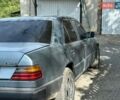 Синий Мерседес Е-Класс, объемом двигателя 2.3 л и пробегом 300 тыс. км за 1400 $, фото 8 на Automoto.ua