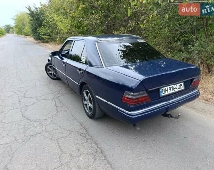 Синій Мерседес Е-Клас, об'ємом двигуна 2.3 л та пробігом 540 тис. км за 2850 $, фото 7 на Automoto.ua