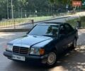 Синий Мерседес Е-Класс, объемом двигателя 2 л и пробегом 444 тыс. км за 3500 $, фото 1 на Automoto.ua