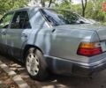 Синій Мерседес Е-Клас, об'ємом двигуна 2.6 л та пробігом 371 тис. км за 2400 $, фото 4 на Automoto.ua