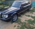 Мерседес Е-Класс 1991 в Болграде на Automoto.ua Синий Мерседес Е-Класс, объемом двигателя 2 л и пробегом 150 тыс. км за 1199 $, фото 5 на Automoto.ua