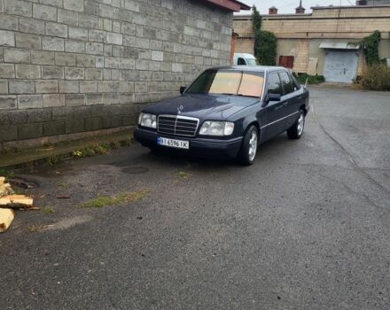 Синій Мерседес Е-Клас, об'ємом двигуна 2.8 л та пробігом 420 тис. км за 3000 $, фото 3 на Automoto.ua