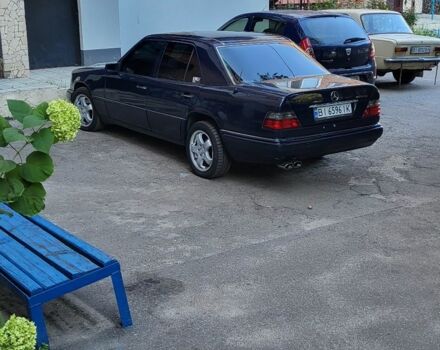 Синій Мерседес Е-Клас, об'ємом двигуна 2.8 л та пробігом 420 тис. км за 3000 $, фото 5 на Automoto.ua