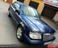 Синий Мерседес Е-Класс, объемом двигателя 2.2 л и пробегом 380 тыс. км за 2450 $, фото 1 на Automoto.ua
