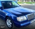 Синій Мерседес Е-Клас, об'ємом двигуна 2.2 л та пробігом 160 тис. км за 2000 $, фото 1 на Automoto.ua