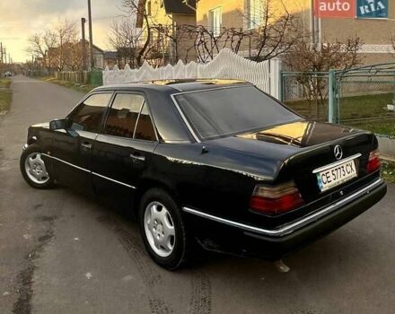 Синий Мерседес Е-Класс, объемом двигателя 2.2 л и пробегом 447 тыс. км за 1900 $, фото 3 на Automoto.ua