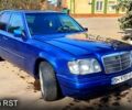 Синий Мерседес Е-Класс, объемом двигателя 2.2 л и пробегом 245 тыс. км за 2700 $, фото 1 на Automoto.ua
