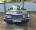 Синий Мерседес Е-Класс, объемом двигателя 2 л и пробегом 295 тыс. км за 2500 $, фото 7 на Automoto.ua
