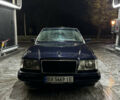 Мерседес Е-Класс 1995 в Хмельницком на Automoto.ua Синий Мерседес Е-Класс, объемом двигателя 2 л и пробегом 520 тыс. км за 2800 $, фото 1 на Automoto.ua