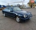 Синій Мерседес Е-Клас, об'ємом двигуна 2.2 л та пробігом 450 тис. км за 2700 $, фото 5 на Automoto.ua
