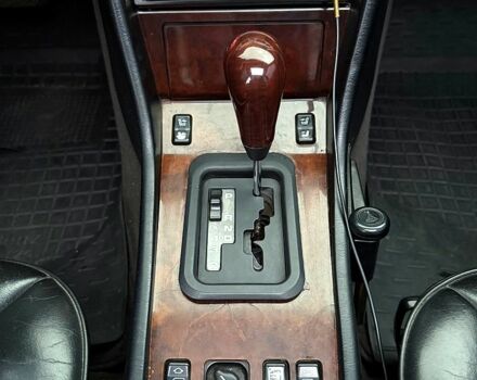 Мерседес Е-Класс 1995 в Харькове на Automoto.ua Синий Мерседес Е-Класс, объемом двигателя 2.8 л и пробегом 362 тыс. км за 4800 $, фото 7 на Automoto.ua