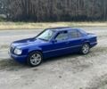 Синий Мерседес Е-Класс, объемом двигателя 2.5 л и пробегом 385 тыс. км за 5000 $, фото 1 на Automoto.ua