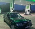 Синий Мерседес Е-Класс, объемом двигателя 2.2 л и пробегом 445 тыс. км за 2500 $, фото 5 на Automoto.ua