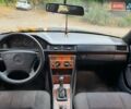 Мерседес Е-Класс 1995 в Кривом Роге на Automoto.ua Синий Мерседес Е-Класс, объемом двигателя 2 л и пробегом 295 тыс. км за 2600 $, фото 12 на Automoto.ua