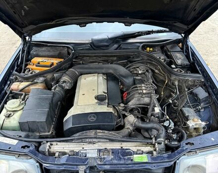 Мерседес Е-Класс 1995 в Харькове на Automoto.ua Синий Мерседес Е-Класс, объемом двигателя 2.8 л и пробегом 362 тыс. км за 4800 $, фото 12 на Automoto.ua