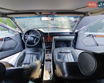 Синій Мерседес Е-Клас, об'ємом двигуна 1.8 л та пробігом 230 тис. км за 2699 $, фото 1 на Automoto.ua