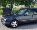 Синий Мерседес Е-Класс, объемом двигателя 2 л и пробегом 80 тыс. км за 1700 $, фото 1 на Automoto.ua
