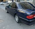 Синий Мерседес Е-Класс, объемом двигателя 2 л и пробегом 355 тыс. км за 2300 $, фото 4 на Automoto.ua