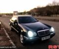 Синий Мерседес Е-Класс, объемом двигателя 2.3 л и пробегом 350 тыс. км за 3000 $, фото 1 на Automoto.ua
