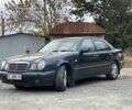 Синій Мерседес Е-Клас, об'ємом двигуна 2.2 л та пробігом 456 тис. км за 2600 $, фото 1 на Automoto.ua