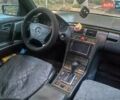 Синий Мерседес Е-Класс, объемом двигателя 3.2 л и пробегом 250 тыс. км за 2500 $, фото 1 на Automoto.ua