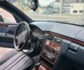 Синий Мерседес Е-Класс, объемом двигателя 2.3 л и пробегом 330 тыс. км за 2600 $, фото 6 на Automoto.ua