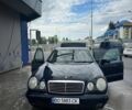 Синий Мерседес Е-Класс, объемом двигателя 2.3 л и пробегом 330 тыс. км за 2600 $, фото 1 на Automoto.ua