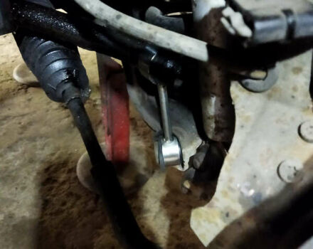 Синий Мерседес Е-Класс, объемом двигателя 2.8 л и пробегом 433 тыс. км за 4200 $, фото 10 на Automoto.ua