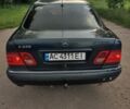 Синий Мерседес Е-Класс, объемом двигателя 2.2 л и пробегом 350 тыс. км за 2810 $, фото 5 на Automoto.ua
