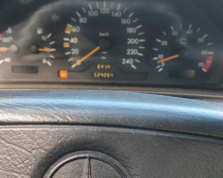 Синій Мерседес Е-Клас, об'ємом двигуна 2 л та пробігом 520 тис. км за 3100 $, фото 6 на Automoto.ua