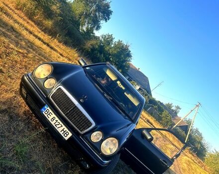 Синій Мерседес Е-Клас, об'ємом двигуна 3.2 л та пробігом 333 тис. км за 4300 $, фото 11 на Automoto.ua