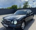 Синий Мерседес Е-Класс, объемом двигателя 4.2 л и пробегом 561 тыс. км за 2600 $, фото 6 на Automoto.ua