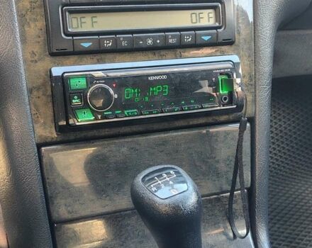 Синий Мерседес Е-Класс, объемом двигателя 2 л и пробегом 520 тыс. км за 3100 $, фото 9 на Automoto.ua