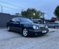 Синий Мерседес Е-Класс, объемом двигателя 2 л и пробегом 350 тыс. км за 4500 $, фото 1 на Automoto.ua