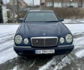 Синий Мерседес Е-Класс, объемом двигателя 2.3 л и пробегом 220 тыс. км за 3350 $, фото 1 на Automoto.ua