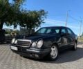 Синий Мерседес Е-Класс, объемом двигателя 2 л и пробегом 80 тыс. км за 1700 $, фото 3 на Automoto.ua