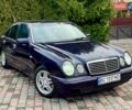 Синий Мерседес Е-Класс, объемом двигателя 2.3 л и пробегом 350 тыс. км за 2450 $, фото 3 на Automoto.ua