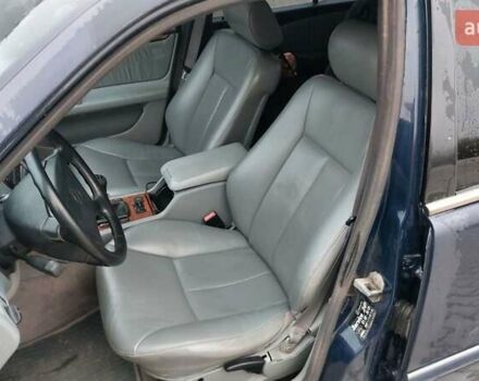 Синий Мерседес Е-Класс, объемом двигателя 2.8 л и пробегом 384 тыс. км за 1995 $, фото 2 на Automoto.ua