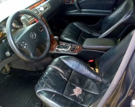 Синий Мерседес Е-Класс, объемом двигателя 3.2 л и пробегом 0 тыс. км за 2300 $, фото 4 на Automoto.ua