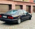Синий Мерседес Е-Класс, объемом двигателя 2.3 л и пробегом 350 тыс. км за 1250 $, фото 3 на Automoto.ua