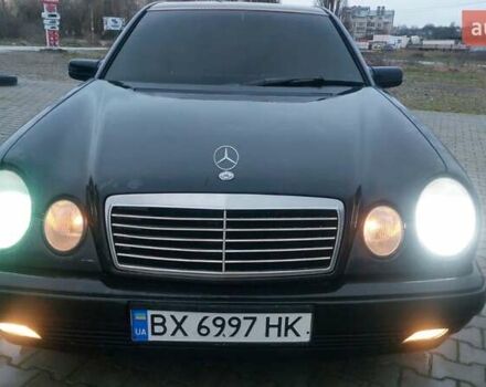Синий Мерседес Е-Класс, объемом двигателя 2.8 л и пробегом 384 тыс. км за 1995 $, фото 37 на Automoto.ua