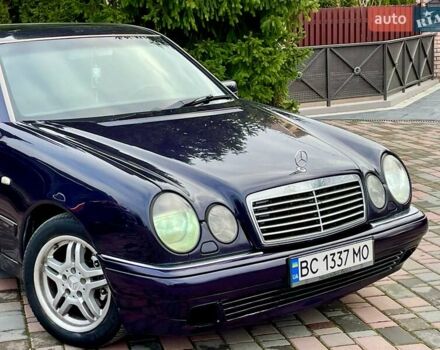 Синий Мерседес Е-Класс, объемом двигателя 2.3 л и пробегом 350 тыс. км за 2450 $, фото 2 на Automoto.ua