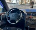 Синій Мерседес Е-Клас, об'ємом двигуна 2.3 л та пробігом 290 тис. км за 1999 $, фото 6 на Automoto.ua