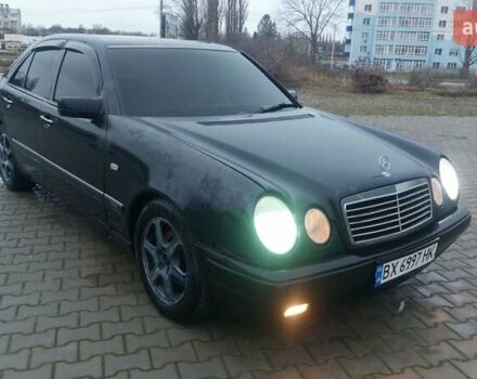 Синий Мерседес Е-Класс, объемом двигателя 2.8 л и пробегом 384 тыс. км за 1995 $, фото 34 на Automoto.ua