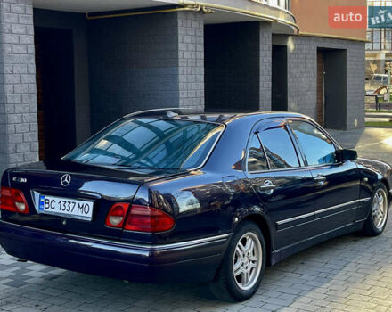 Синий Мерседес Е-Класс, объемом двигателя 2.3 л и пробегом 290 тыс. км за 1999 $, фото 11 на Automoto.ua