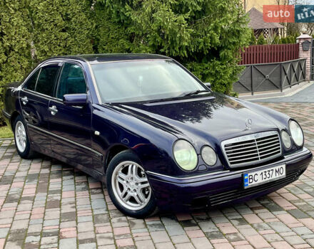 Синий Мерседес Е-Класс, объемом двигателя 2.3 л и пробегом 350 тыс. км за 2450 $, фото 20 на Automoto.ua