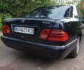 Синий Мерседес Е-Класс, объемом двигателя 3 л и пробегом 383 тыс. км за 4500 $, фото 14 на Automoto.ua