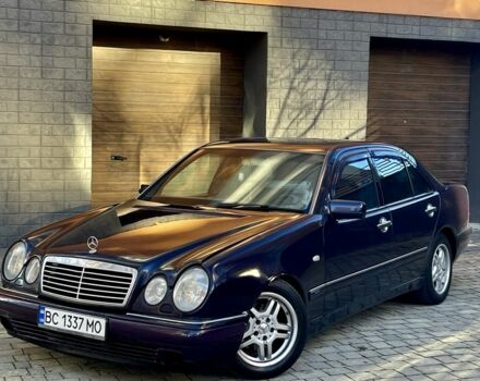 Синій Мерседес Е-Клас, об'ємом двигуна 2.3 л та пробігом 290 тис. км за 1999 $, фото 1 на Automoto.ua