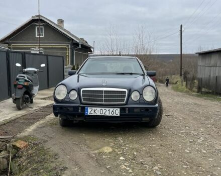 Синий Мерседес Е-Класс, объемом двигателя 2.9 л и пробегом 600 тыс. км за 1500 $, фото 1 на Automoto.ua